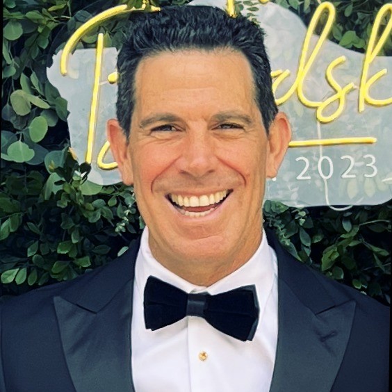 Greg Levine